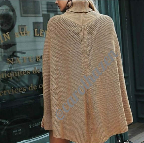 ONE LG LEFT!  NWT Boutique Sweater Cape Brown - Picture 2 of 16